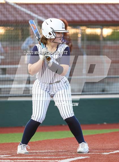 Thumbnail 3 in Lewisville vs. Allen (UIL 6A Bi-District) photogallery.