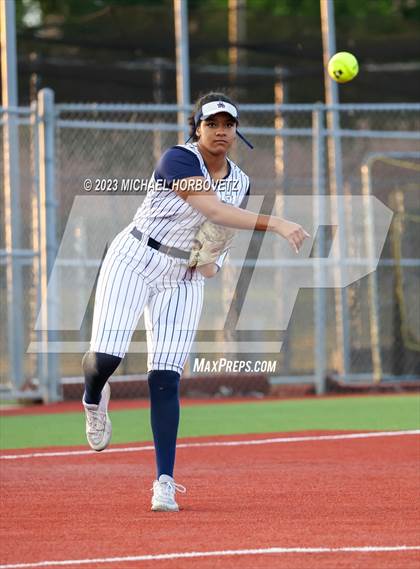Thumbnail 1 in Lewisville vs. Allen (UIL 6A Bi-District) photogallery.