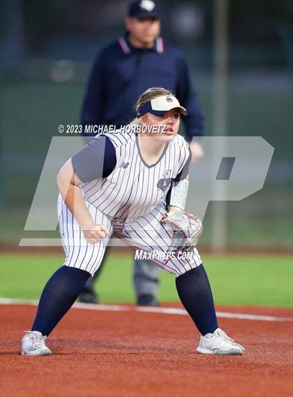 Thumbnail 2 in Lewisville vs. Allen (UIL 6A Bi-District) photogallery.