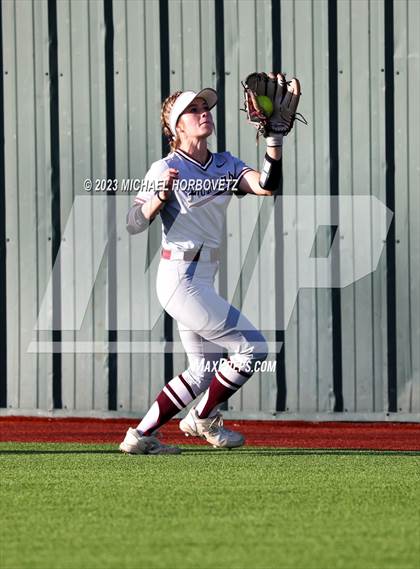 Thumbnail 3 in Lewisville vs. Allen (UIL 6A Bi-District) photogallery.