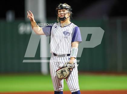 Thumbnail 2 in Lewisville vs. Allen (UIL 6A Bi-District) photogallery.