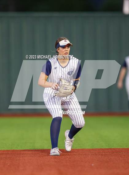 Thumbnail 1 in Lewisville vs. Allen (UIL 6A Bi-District) photogallery.