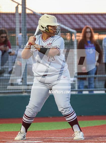 Thumbnail 2 in Lewisville vs. Allen (UIL 6A Bi-District) photogallery.