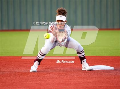 Thumbnail 1 in Lewisville vs. Allen (UIL 6A Bi-District) photogallery.