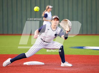 Thumbnail 1 in Lewisville vs. Allen (UIL 6A Bi-District) photogallery.