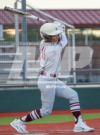 Thumbnail 2 in Lewisville vs. Allen (UIL 6A Bi-District) photogallery.