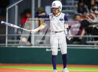 Thumbnail 3 in Lewisville vs. Allen (UIL 6A Bi-District) photogallery.