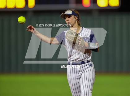 Thumbnail 1 in Lewisville vs. Allen (UIL 6A Bi-District) photogallery.