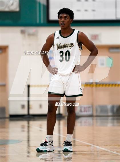 Thumbnail 3 in El Camino vs. Monterey Trail (Simply Basketball Showcase) photogallery.