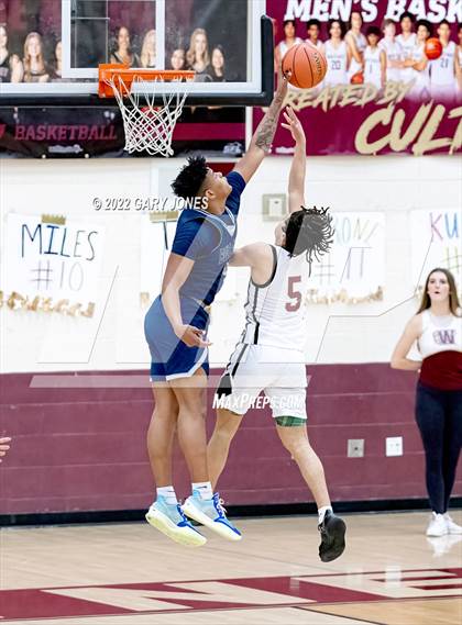 Thumbnail 1 in Bullard vs Whitney (CIF NorCal D3 Semifinal) photogallery.