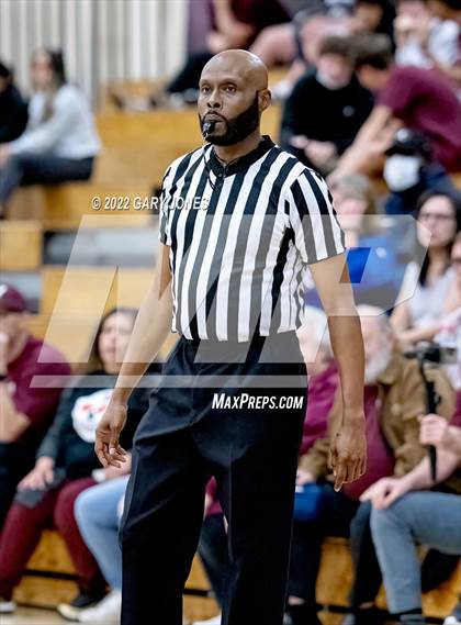 Thumbnail 1 in Bullard vs Whitney (CIF NorCal D3 Semifinal) photogallery.