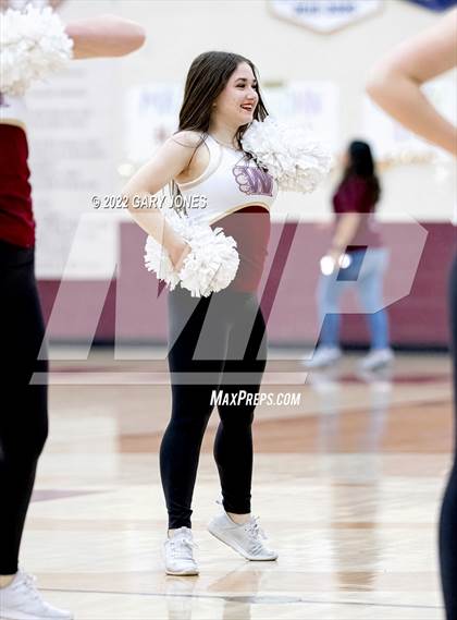 Thumbnail 1 in Bullard vs Whitney (CIF NorCal D3 Semifinal) photogallery.