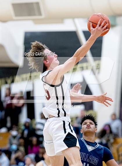 Thumbnail 1 in Bullard vs Whitney (CIF NorCal D3 Semifinal) photogallery.