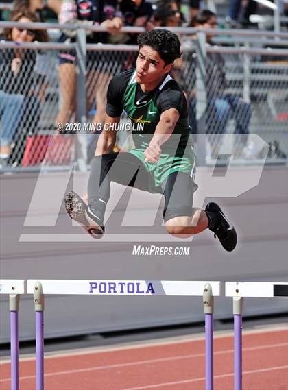 Thumbnail 3 in Earl Engman Relays (Shuttle Low Hurdles) photogallery.