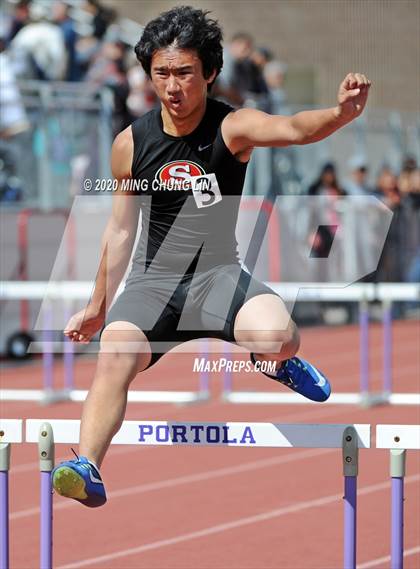 Thumbnail 2 in Earl Engman Relays (Shuttle Low Hurdles) photogallery.