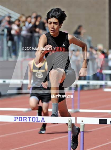 Thumbnail 1 in Earl Engman Relays (Shuttle Low Hurdles) photogallery.