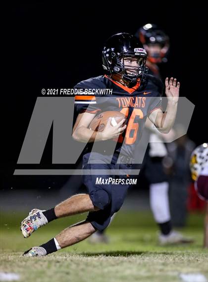 Thumbnail 3 in Collinsville @ Tom Bean photogallery.