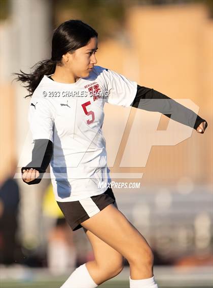 Thumbnail 3 in Healdsburg vs Piner photogallery.