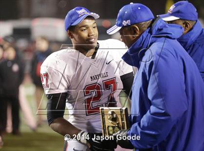 Thumbnail 1 in Ravenwood vs. Maryville (TSSAA Division I Class 6A BlueCross Bowl)  photogallery.