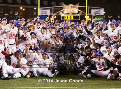 Thumbnail 1 in Ravenwood vs. Maryville (TSSAA Division I Class 6A BlueCross Bowl)  photogallery.