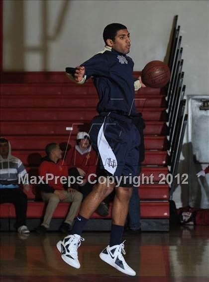 Thumbnail 3 in Notre Dame @ Paraclete (CIF SS Playoffs) photogallery.