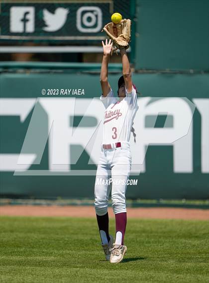 Thumbnail 3 in Vacaville vs. Whitney (CIF SJS D2 Final) photogallery.