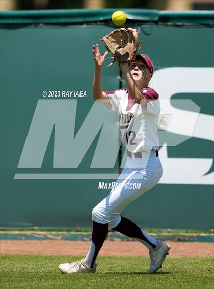 Thumbnail 2 in Vacaville vs. Whitney (CIF SJS D2 Final) photogallery.
