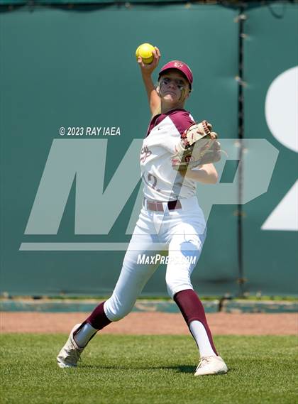 Thumbnail 3 in Vacaville vs. Whitney (CIF SJS D2 Final) photogallery.