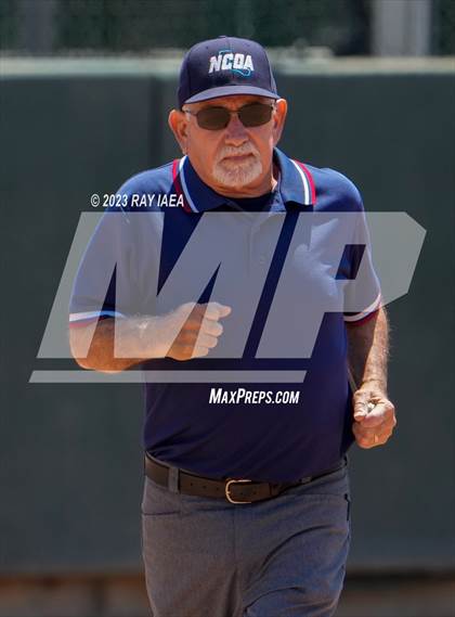 Thumbnail 3 in Vacaville vs. Whitney (CIF SJS D2 Final) photogallery.