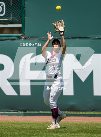 Thumbnail 1 in Vacaville vs. Whitney (CIF SJS D2 Final) photogallery.