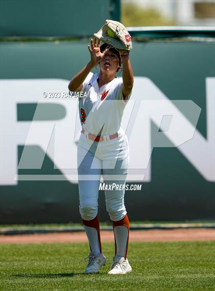 Thumbnail 3 in Vacaville vs. Whitney (CIF SJS D2 Final) photogallery.