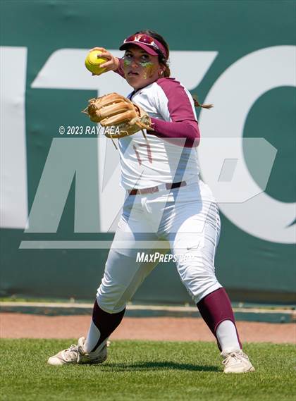 Thumbnail 2 in Vacaville vs. Whitney (CIF SJS D2 Final) photogallery.