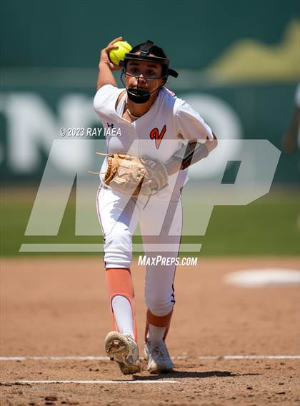 Thumbnail 3 in Vacaville vs. Whitney (CIF SJS D2 Final) photogallery.