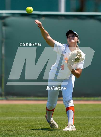 Thumbnail 2 in Vacaville vs. Whitney (CIF SJS D2 Final) photogallery.