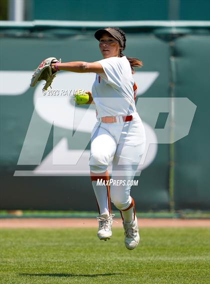 Thumbnail 3 in Vacaville vs. Whitney (CIF SJS D2 Final) photogallery.