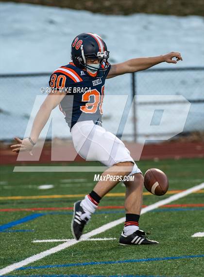 Thumbnail 3 in Natick @ Walpole photogallery.