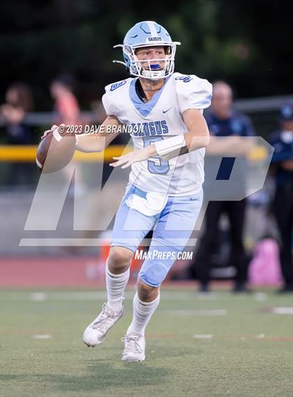 Thumbnail 1 in Saugus @ Simi Valley photogallery.