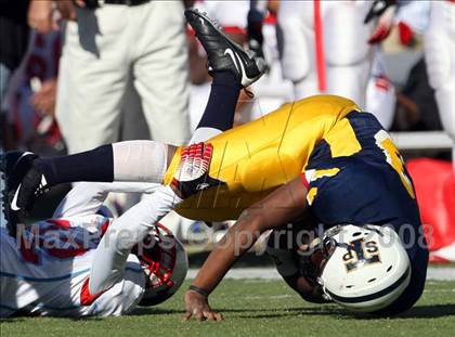 Thumbnail 1 in Skyline vs. Stony Point (Texas 5A D1 Region II Quarterfinal Playoff) photogallery.