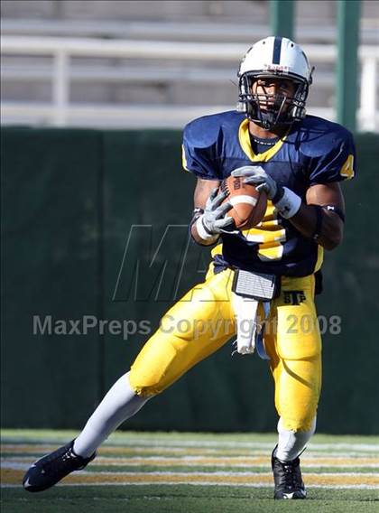 Thumbnail 2 in Skyline vs. Stony Point (Texas 5A D1 Region II Quarterfinal Playoff) photogallery.