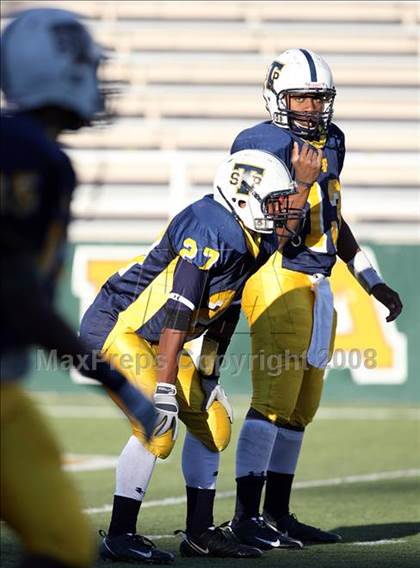 Thumbnail 3 in Skyline vs. Stony Point (Texas 5A D1 Region II Quarterfinal Playoff) photogallery.