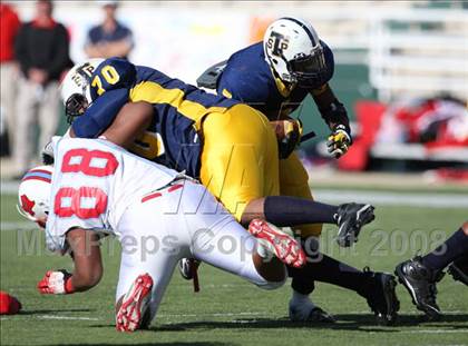 Thumbnail 1 in Skyline vs. Stony Point (Texas 5A D1 Region II Quarterfinal Playoff) photogallery.