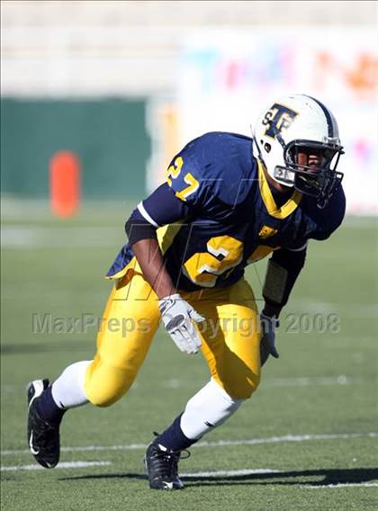 Thumbnail 3 in Skyline vs. Stony Point (Texas 5A D1 Region II Quarterfinal Playoff) photogallery.