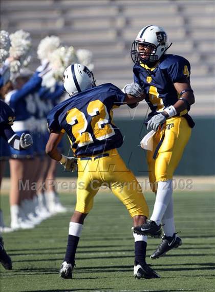 Thumbnail 1 in Skyline vs. Stony Point (Texas 5A D1 Region II Quarterfinal Playoff) photogallery.