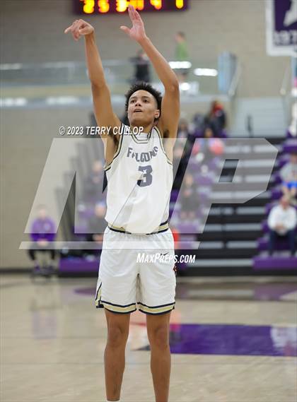 Thumbnail 3 in Corner Canyon vs. Pebblebrook (Utah Holiday Hoopfest) photogallery.