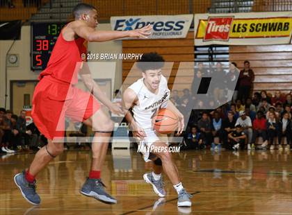 Thumbnail 1 in Oak Hill Academy vs Southridge (Les Schwab Invitational) photogallery.