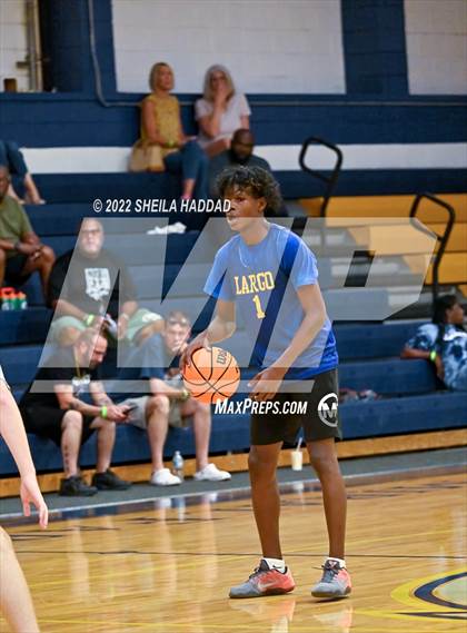 Thumbnail 3 in Bradenton Christian vs Largo (The Hoop Vibe) photogallery.