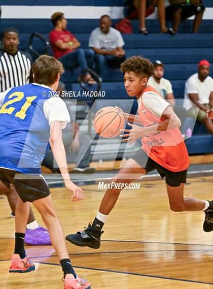 Thumbnail 1 in Bradenton Christian vs Largo (The Hoop Vibe) photogallery.