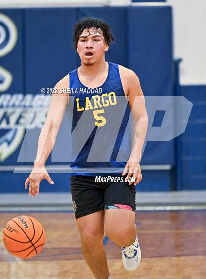 Thumbnail 1 in Bradenton Christian vs Largo (The Hoop Vibe) photogallery.