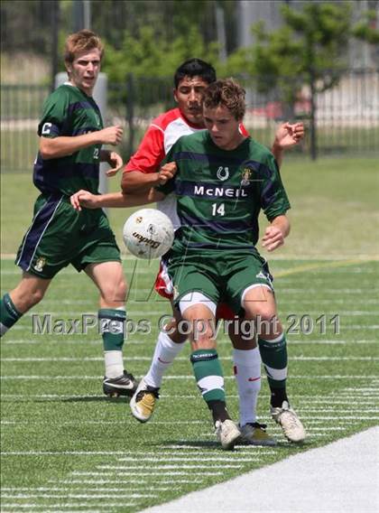 Thumbnail 3 in McNeil vs Tomball (5A Regional Playoffs) photogallery.