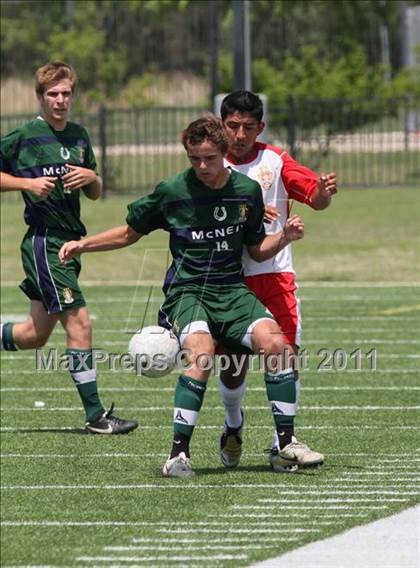 Thumbnail 1 in McNeil vs Tomball (5A Regional Playoffs) photogallery.